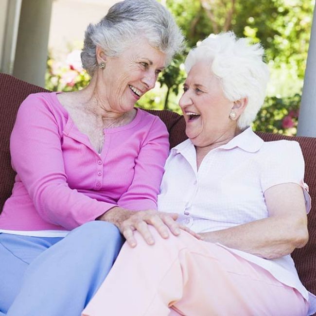 Cercanía cuidado profesional de nuestros residentes Cercanía cuidado profesional de nuestros residentes