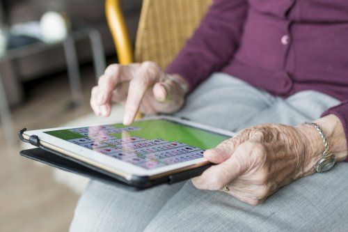 Beneficios de las nuevas tecnologías para ancianos