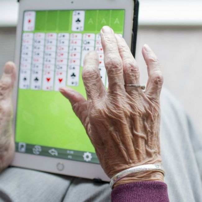 Juegos para estimular la memoria de personas mayores